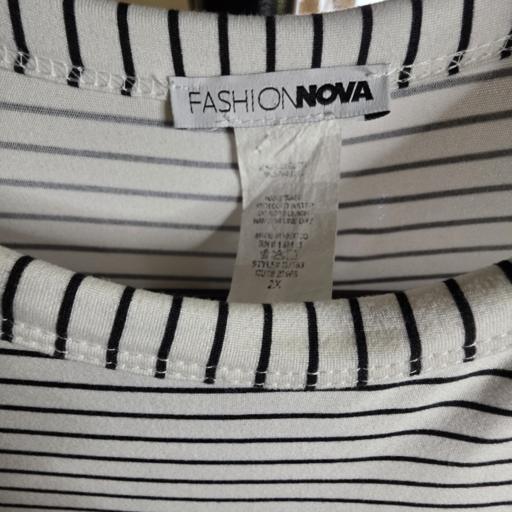 Fashion Nova Black and White Striped Midi Dress 2X - Picture 5 of 5